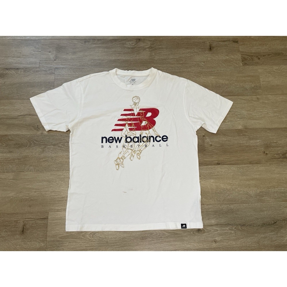 New Balance Hoops Graphic Mens Sz M T-Shirt Basketball Crewneck Tee White